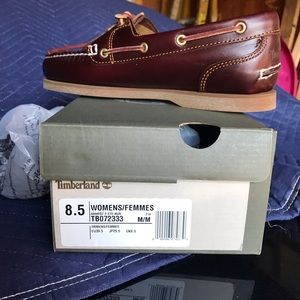 Brand new timberland boat shoes!